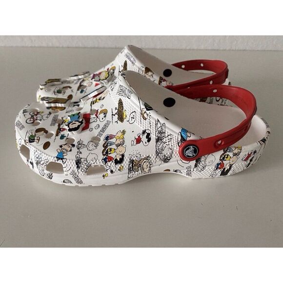 Crocs Peanuts Snoopy Charlie Brown Classic Clog 208629-94S Men’s Sz 12 Jibbitz - Picture 15 of 16